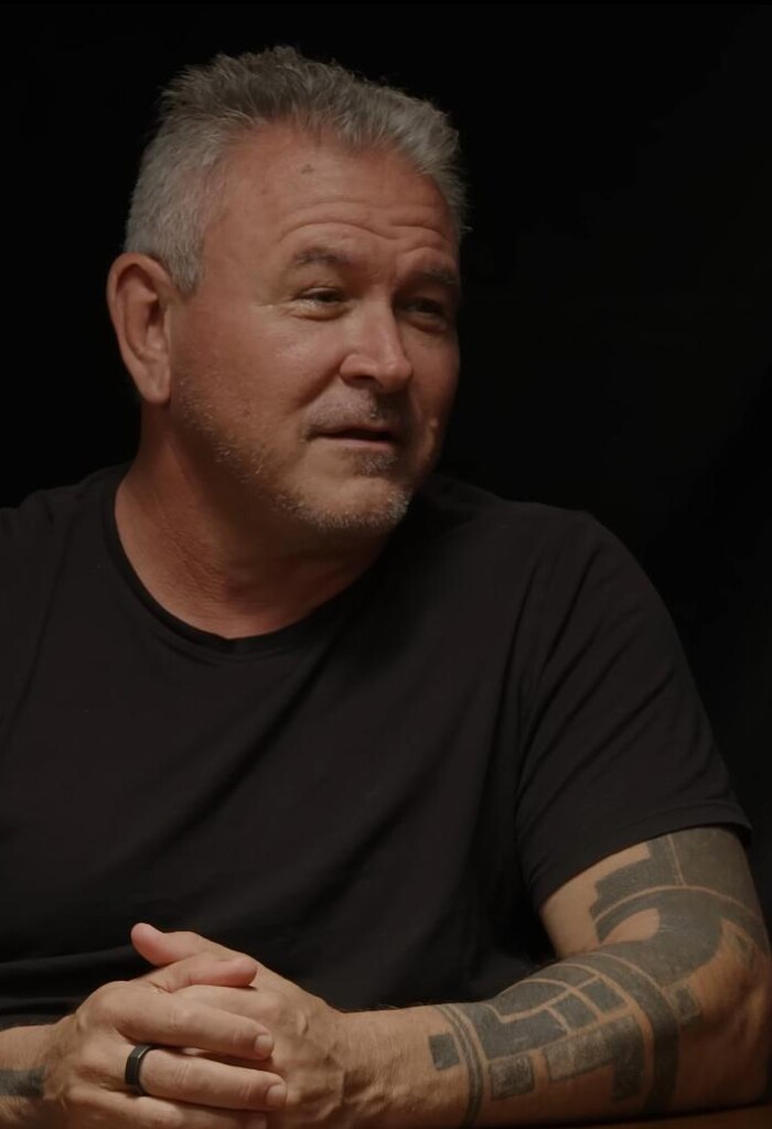 https://blur.com/media/pages/feed/blur-history/f2bd0297f3-1754344448/tim_fireside_chat-700x1024-crop.jpg